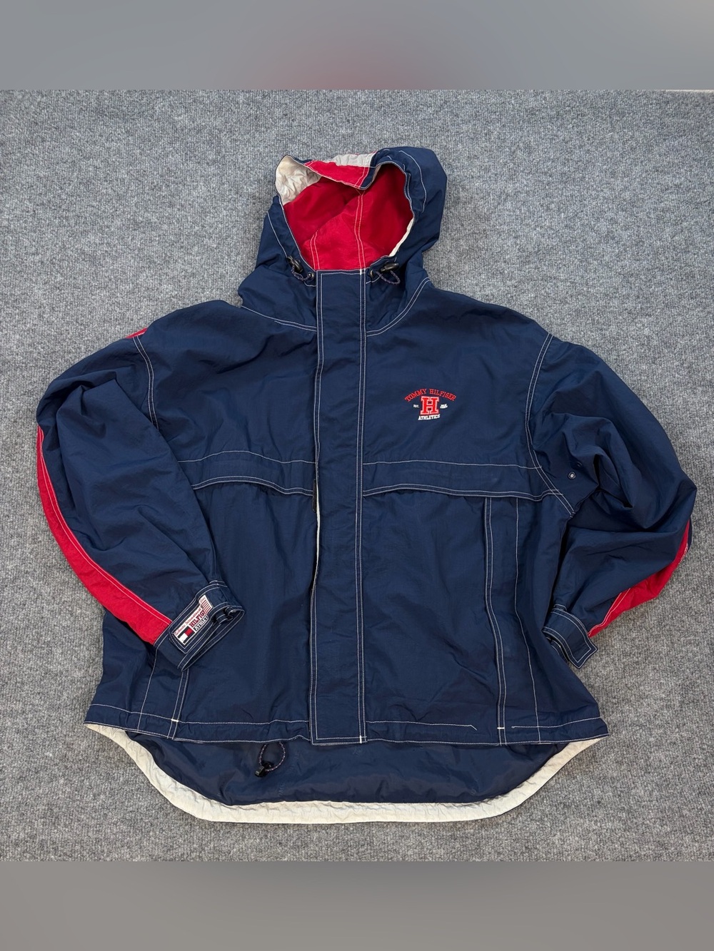 VTG 90s Tommy Hilfiger Athletics Hooded Windbreaker Jacket XL Navy Red Gorpcore